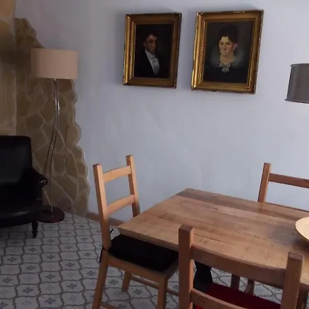 Сasa de vacaciones Casa De Pueblo Entero, Centro Histórico De
